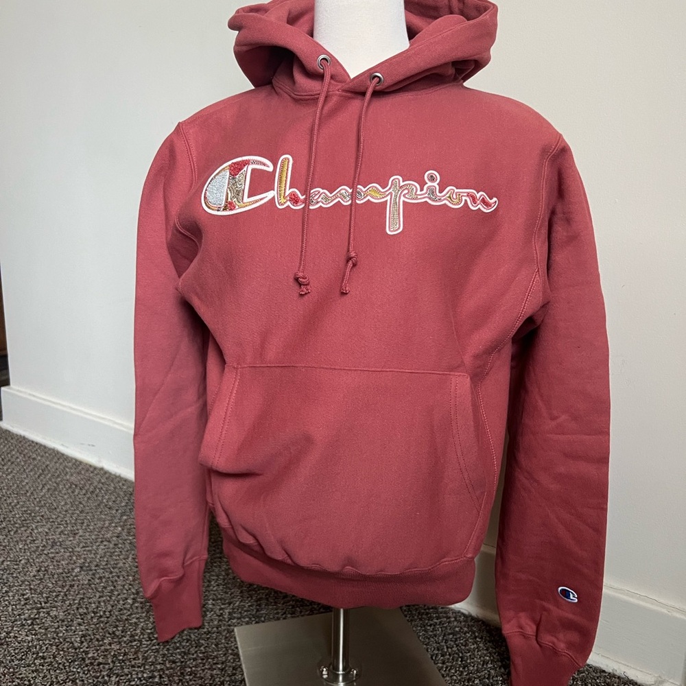 Men’s Embroidered Champion Sweatshirt